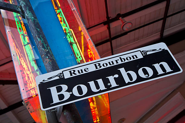 istock Bourbon Street Neon Askew 178832865