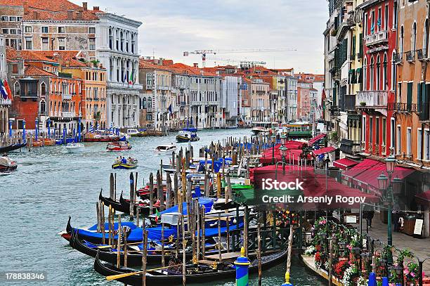 Gran Canal De Venecia Foto de stock y más banco de imágenes de Agua - Agua, Aire libre, Ambiente