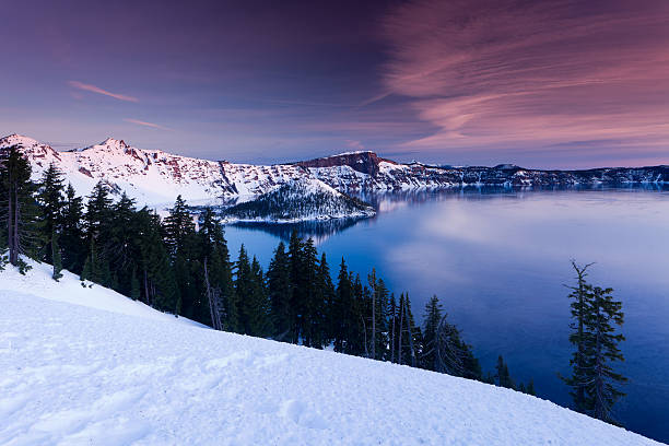 istock Sunrise at Crater Lake 178839793