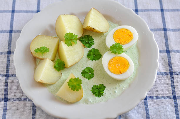 istock Green Sauce with egg and boiled new potatoes 178840480