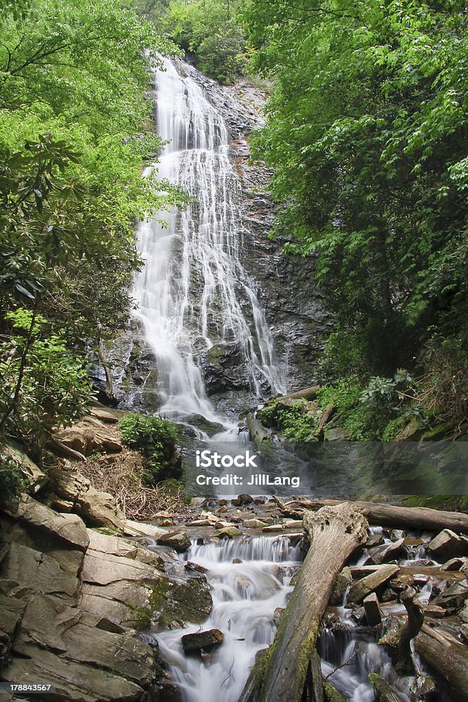 Mingo Cascate del nord Carolina - Foto stock royalty-free di Cultura Cherokee