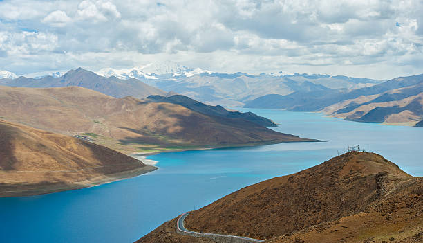 istock Nature in Tibet 178843913