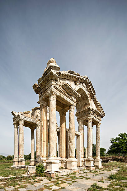 istock Tetrapylon in Aphrodisias, Aydin, Turkey 178845609
