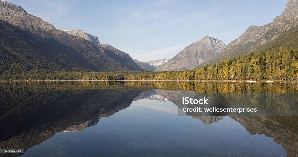 Национальный парк Глейшер - Стоковые фото Lake McDonald - Montana роялти-фри