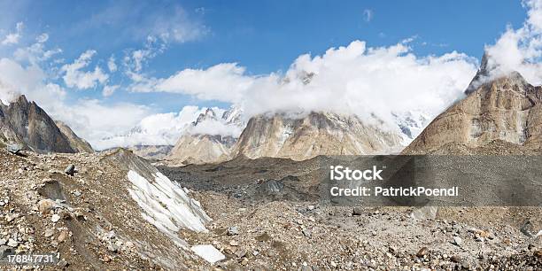 Photo libre de droit de Baltoro Glacier Panorama banque d'images et plus d'images libres de droit de Asie - Asie, Baltistan, Beauté de la nature