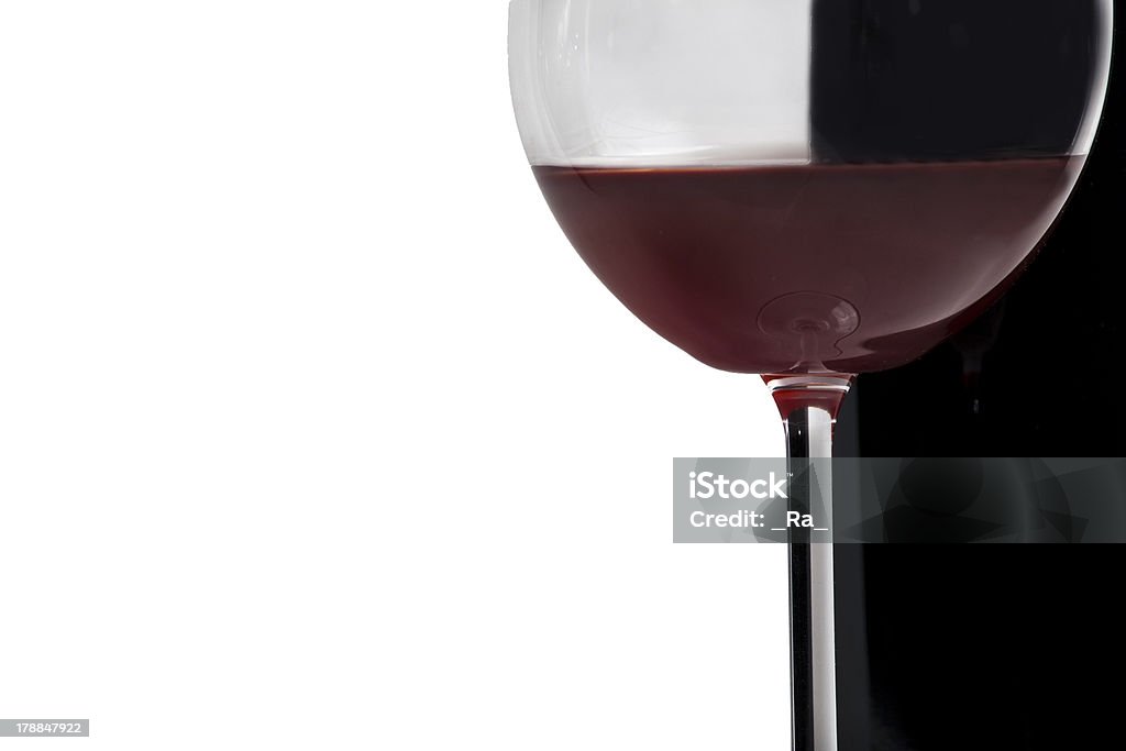 Vetro e bottiglia di vino - Foto stock royalty-free di Alchol