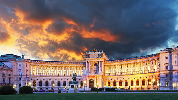 Vienna Hofburg Palace Vienna Hofburg palace heldenplatz stock pictures, royalty-free photos & images