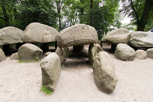 dolmen 5000 year old Dolmen, a megalithic tomb and the oldest structure in The Netherlands stone age stock pictures, royalty-free photos & images