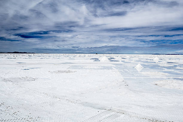 istock Salar de Uyuni (Salt Flat), Bolivia 178863499