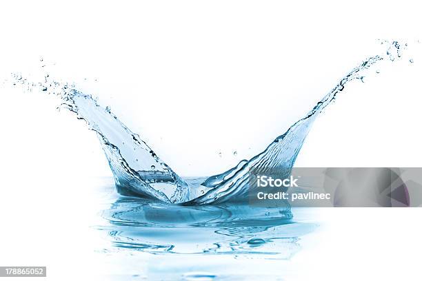 Foto de Água Splash e mais fotos de stock de Azul - Azul, Bebida, Bebida gelada