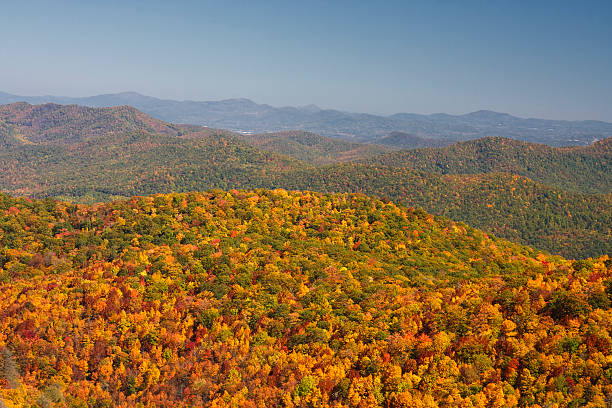 istock Autumn in the Mountains 178870923