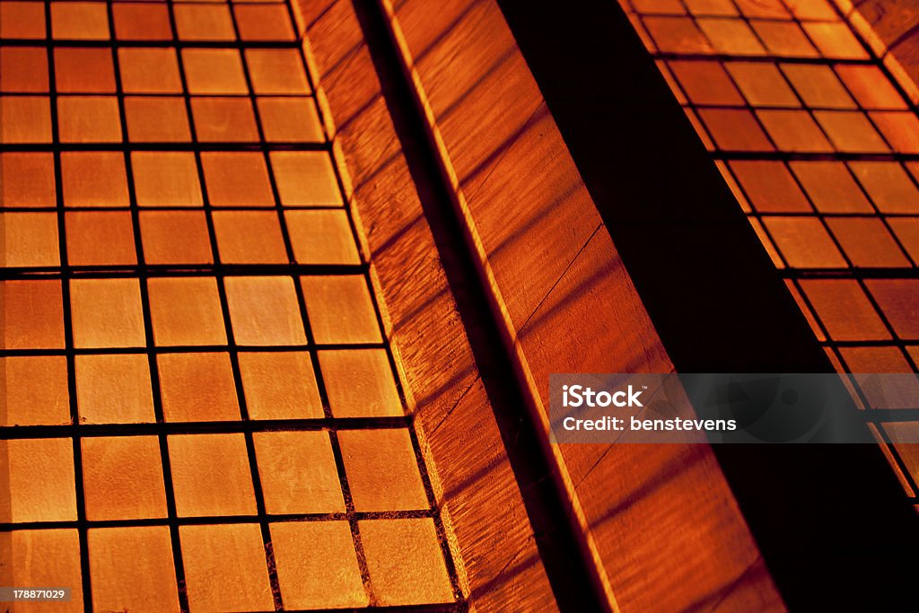 Оранжевый витражи окна - Стоковые фото Абстрактный роялти-фри
