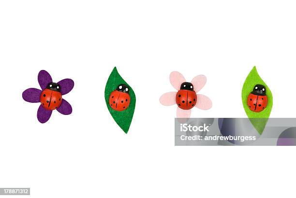 4 つの装飾トーイ Ladybirds ますクリッピングパスが含まれています - カットアウトのストックフォトや画像を多数ご用意 - カットアウト, カラー画像, クリッピングパス