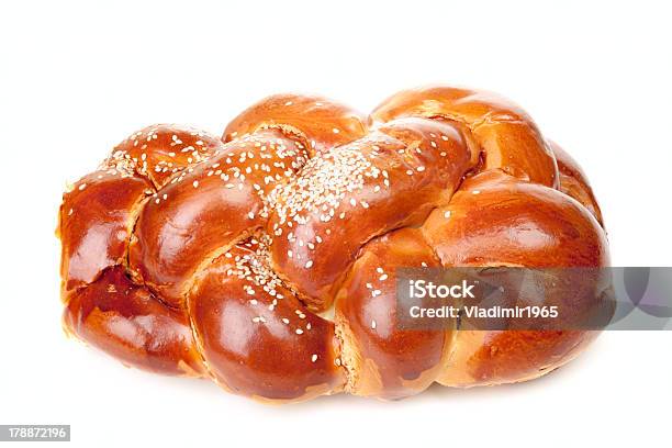 Geflochtene Challahbrot Stockfoto und mehr Bilder von Bildkomposition und Technik - Bildkomposition und Technik, Braun, Brotsorte