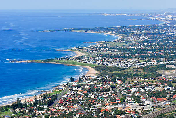 istock Bulli Beach from Lookout 178873236