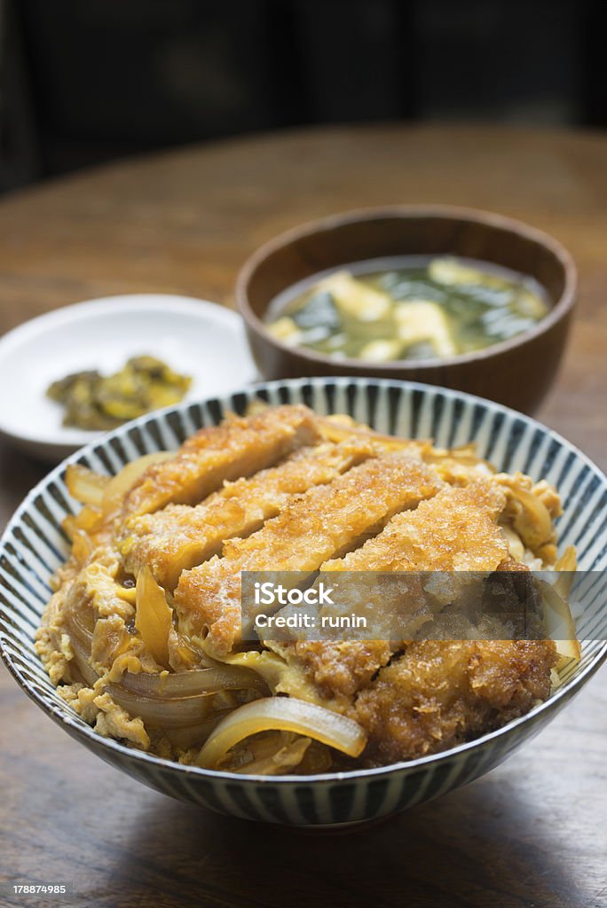 Japanische Küche Katsudon - Lizenzfrei Bildschärfe Stock-Foto