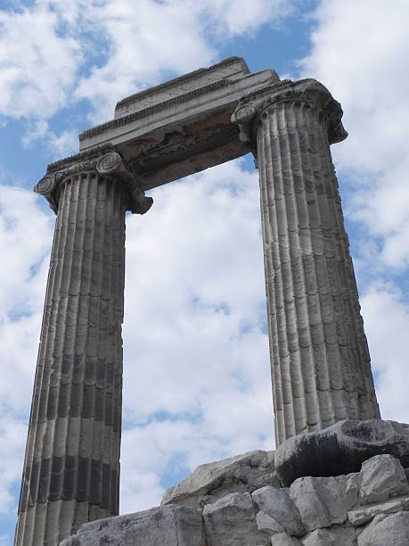 istock Temple of Apollon 178876370