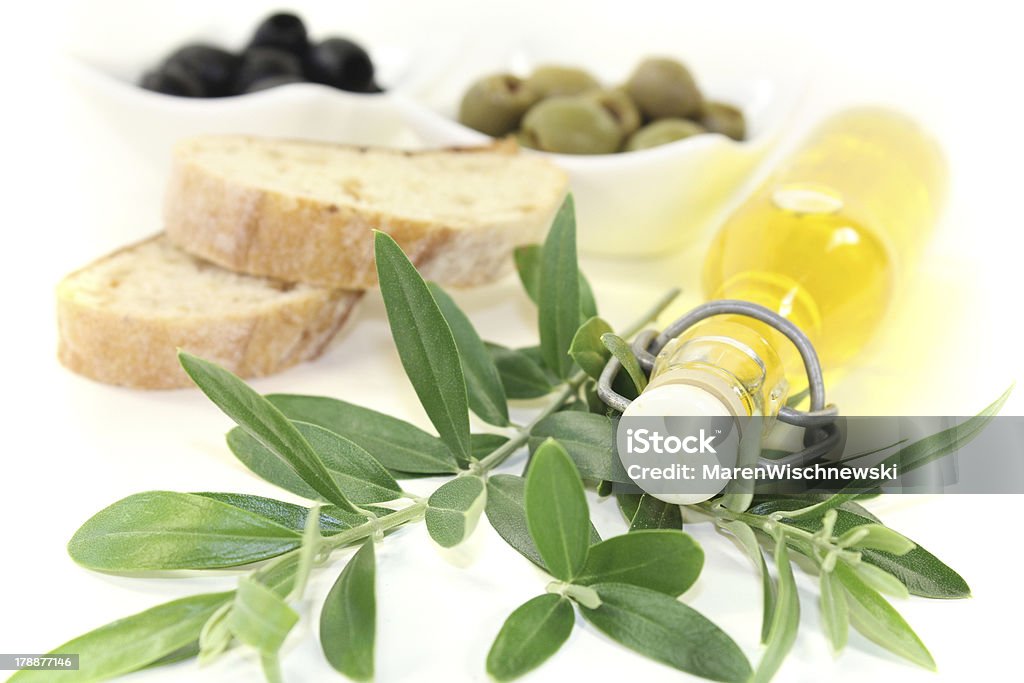 Flasche Olivenöl und branch - Lizenzfrei Analysieren Stock-Foto