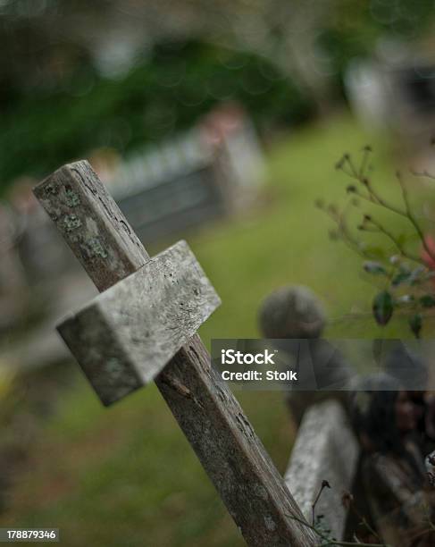 Grave Stock Photo - Download Image Now - Cemetery, Death, Green Color