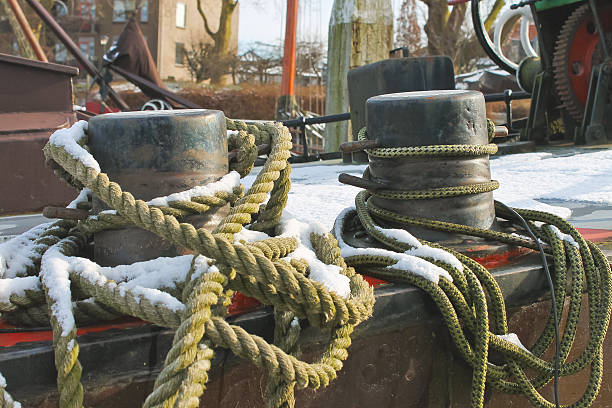 istock Mooring rope for pier bollards 178879370