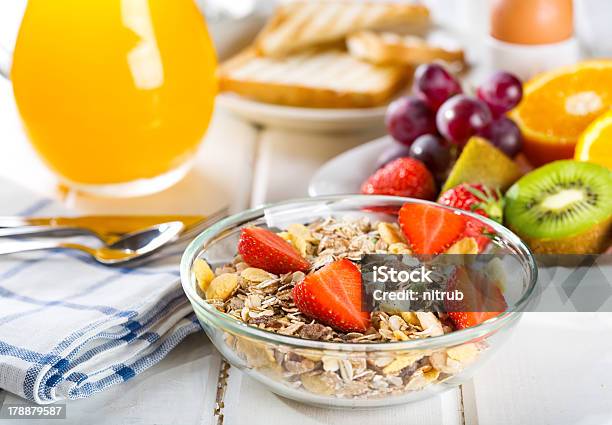 Healthy Breakfast Stock Photo - Download Image Now - Berry Fruit, Breakfast, Breakfast Cereal