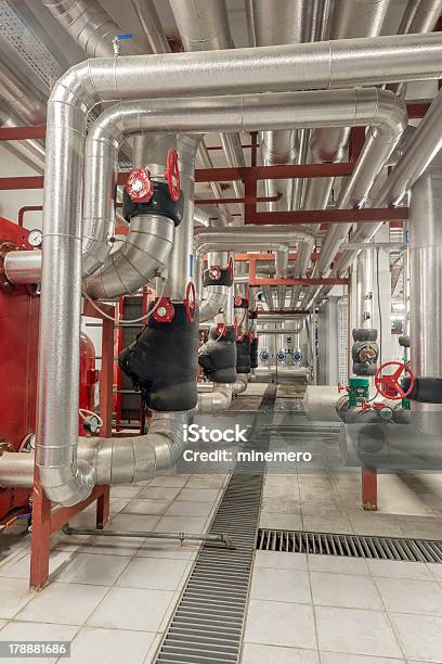 Wärmetauscher Plant Stockfoto und mehr Bilder von Abschicken - Abschicken, Ausrüstung und Geräte, Boiler