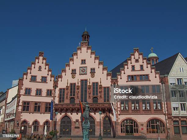 Frankfurt City Hall - Fotografie stock e altre immagini di Architettura - Architettura, Composizione orizzontale, Cultura tedesca