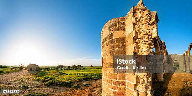 Ruinen Von Agios Sozomenostempel Panoramafoto Stockfoto und mehr Bilder von Alt - Alt, Architektonische Säule, Architektur