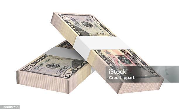 Pila De 50 Dólares Facturas Foto de stock y más banco de imágenes de Acurrucado - Acurrucado, Billete de banco, Billete de cincuenta dólares estadounidense