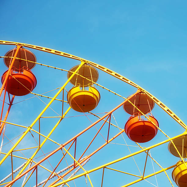 istock Ferris wheel on a sunny day 178886961