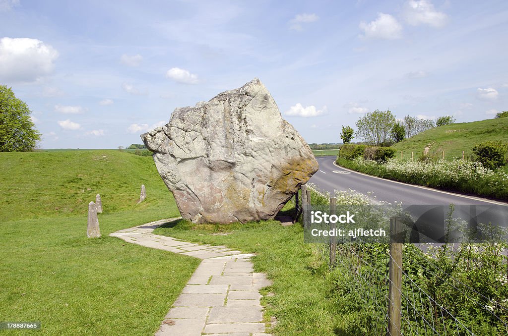 Zona di pietre verticali a Avebury, Inghilterra - Foto stock royalty-free di Ambientazione esterna