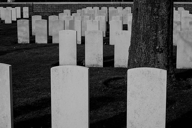 istock Military cemetery 1st world war flanders 178889211