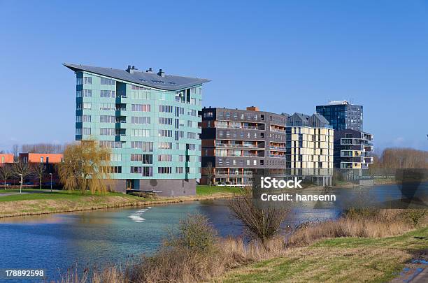Appartamenti Moderni - Fotografie stock e altre immagini di Almere - Almere, Acqua, Ambientazione esterna