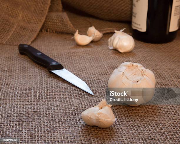 Ajo Foto de stock y más banco de imágenes de Agricultura - Agricultura, Ajo, Alimento