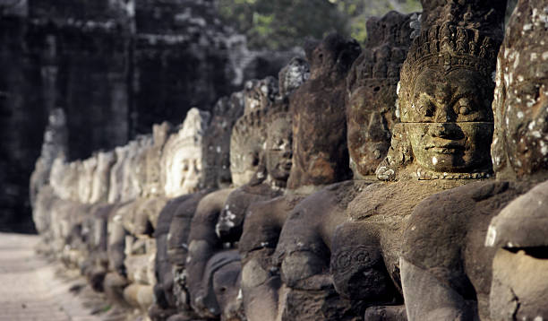 istock army of statues in Angkor 178899562