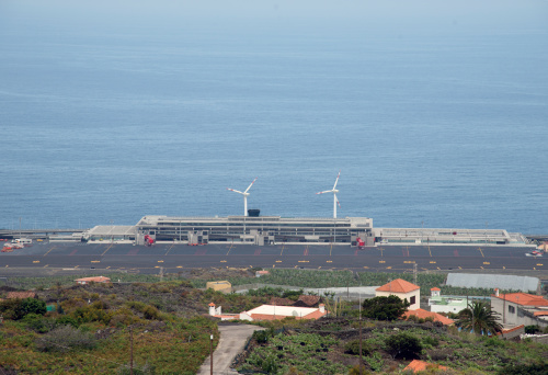 La Palma in 2013, overlooking the Airport of Santa Cruz de la Palma