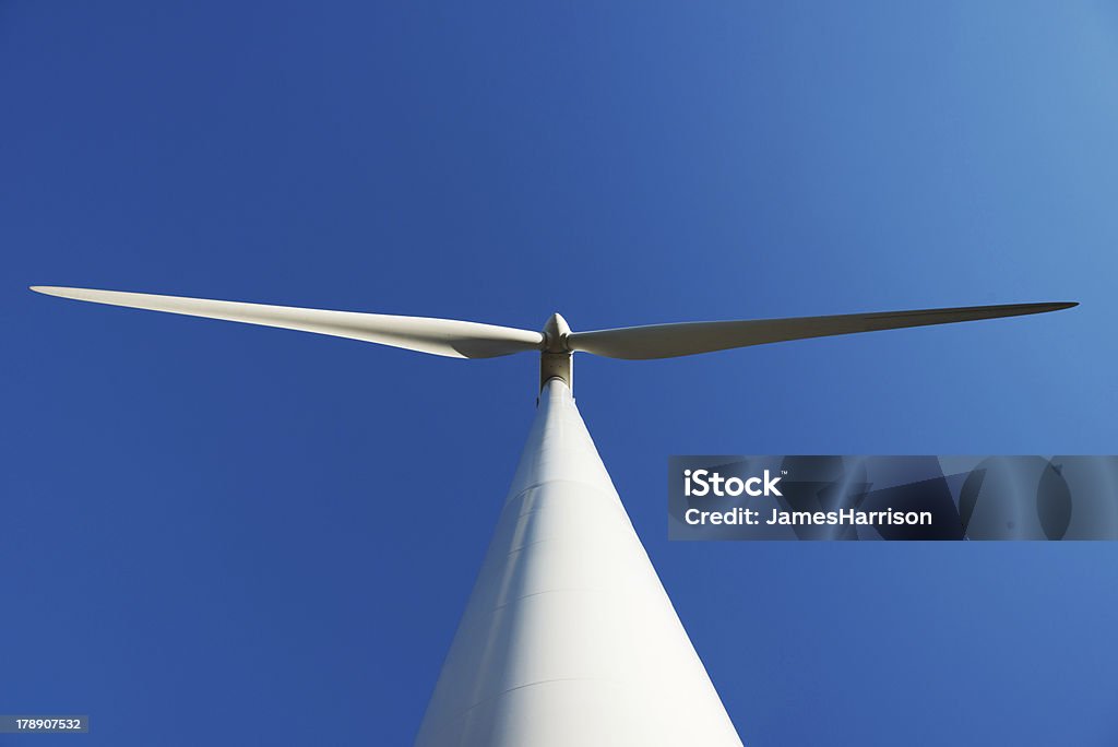 Nahaufnahme auf einer Windturbine von unten - Lizenzfrei Klinge Stock-Foto