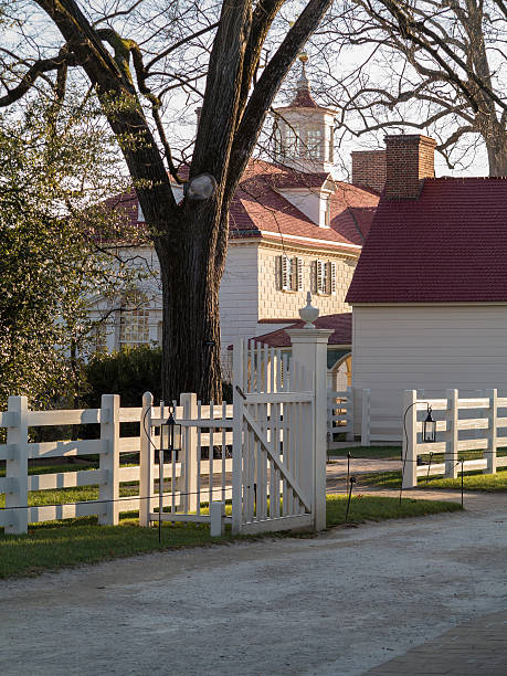istock George Washington house Mount Vernon 178907824
