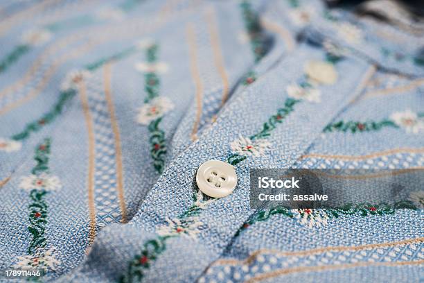 Foto de Suíça Tradicional Edelweiss Camisa De Tecido e mais fotos de stock de Camisa - Camisa, Edelvais, Algodão - Malvaceae