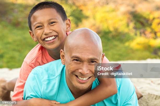 Ojciec I Syn - zdjęcia stockowe i więcej obrazów 40-44 lata - 40-44 lata, Afroamerykanin, Afrykanin