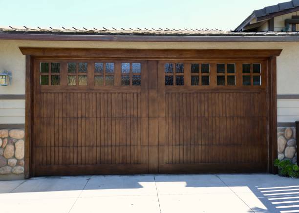 istock Rustic craftsman style wood garage door 1789456236