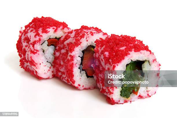 Foto de Rolinhos De Sushi e mais fotos de stock de Arroz - Alimento básico - Arroz - Alimento básico, Branco, Caviar