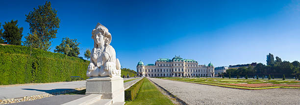 istock Belvedere palace - Vienna 178952504