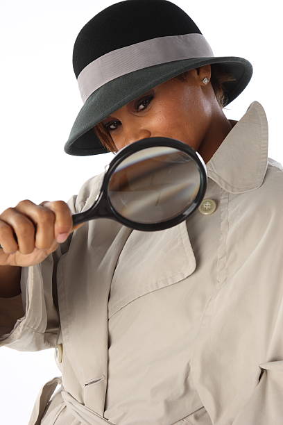 istock Black Woman Detective Looking for Clues 178953606