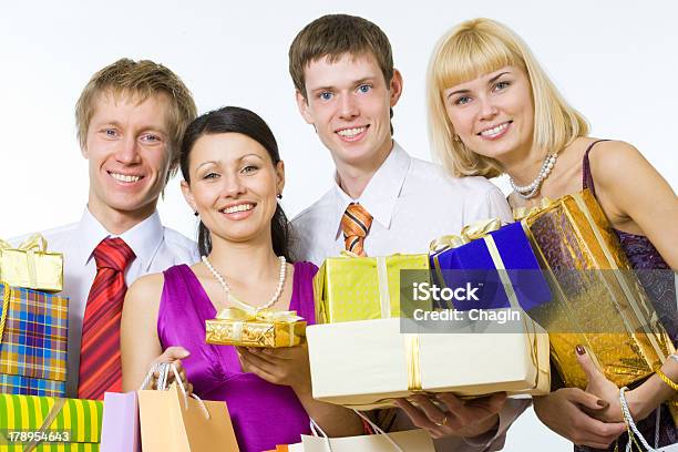 笑顔の人々にプレゼント - 4人のストックフォトや画像を多数ご用意 - 4人, ちょう結び, アルミホイル