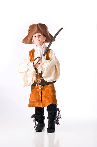 istock Little girl pirate for Halloween 178955084