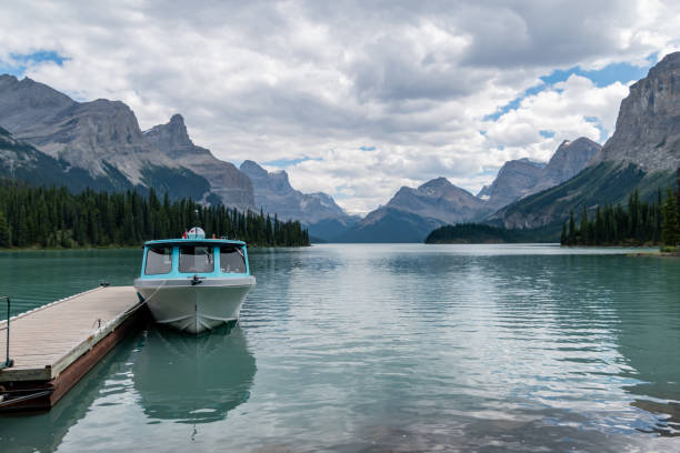 istock maligne lake in Canada 1789560952