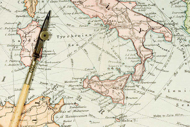 mapa antigo - sicily map old cartography imagens e fotografias de stock