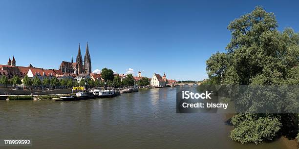 Regensburg - Fotografie stock e altre immagini di Ambientazione esterna - Ambientazione esterna, Baviera, Cattedrale