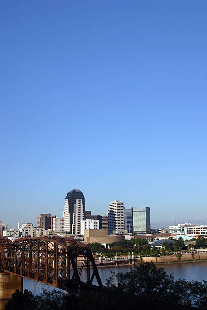 istock Vertical Shreveport Louisiana Skyline and River 178963167